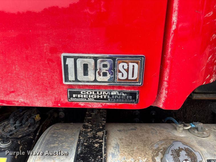 image for item DW7197 2018 Freightliner 108SD dump truck