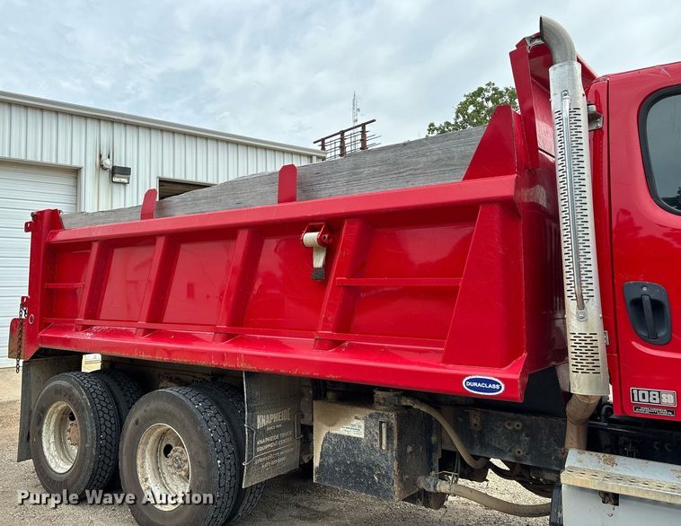 image for item DW7197 2018 Freightliner 108SD dump truck