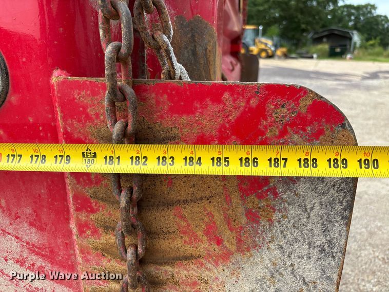 image for item DW7197 2018 Freightliner 108SD dump truck