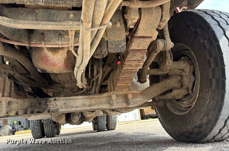 image for item DW7197 2018 Freightliner 108SD dump truck