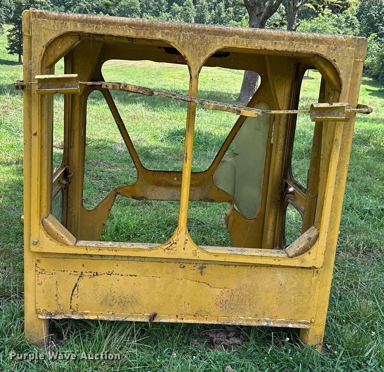 image for item DW7240 (3) cabs 