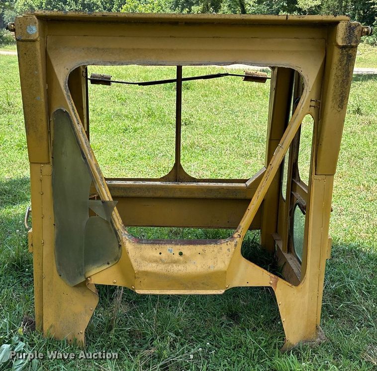 image for item DW7240 (3) cabs 