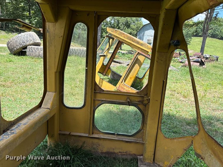 image for item DW7240 (3) cabs 