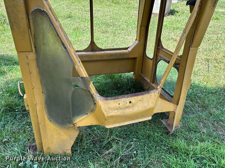 image for item DW7240 (3) cabs 