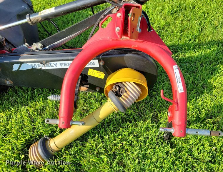 image for item DX7164 Massey Furgeson DM 1308 disc mower