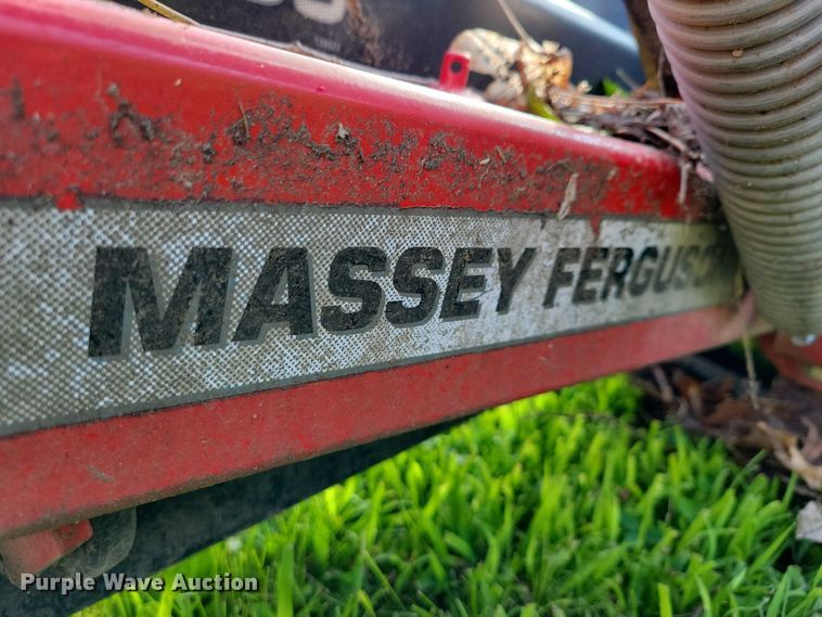 image for item DX7164 Massey Furgeson DM 1308 disc mower