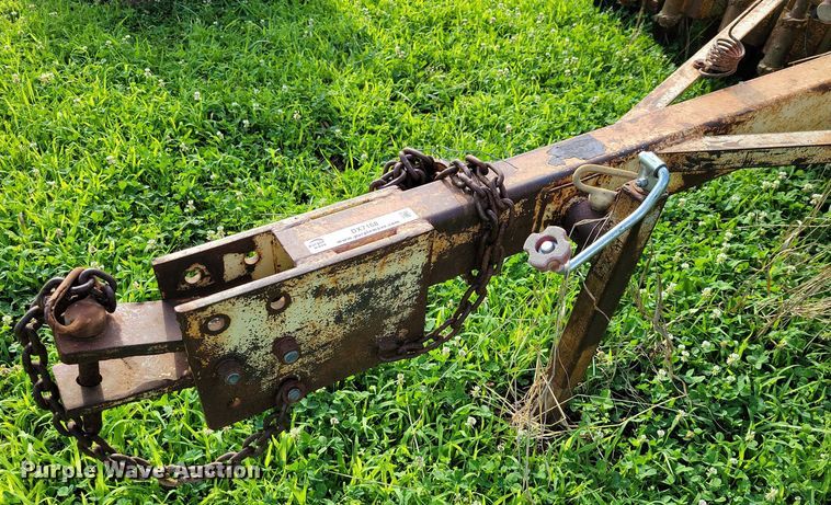 image for item DX7168 Truax FLX-812 no-till grain drill