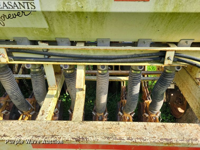 image for item DX7168 Truax FLX-812 no-till grain drill