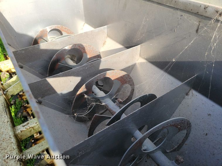 image for item DX7168 Truax FLX-812 no-till grain drill