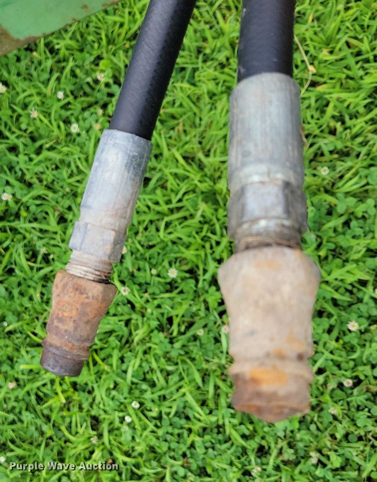 image for item DX7172 John Deere  planter