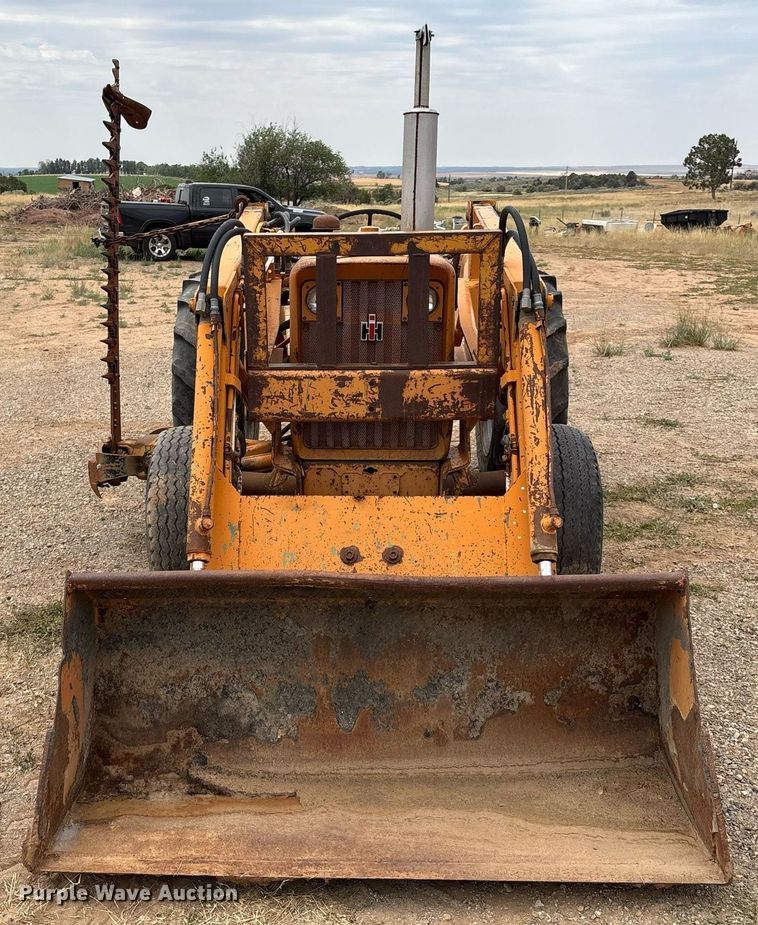 image for item DX8034 International Harvester 504 tractor