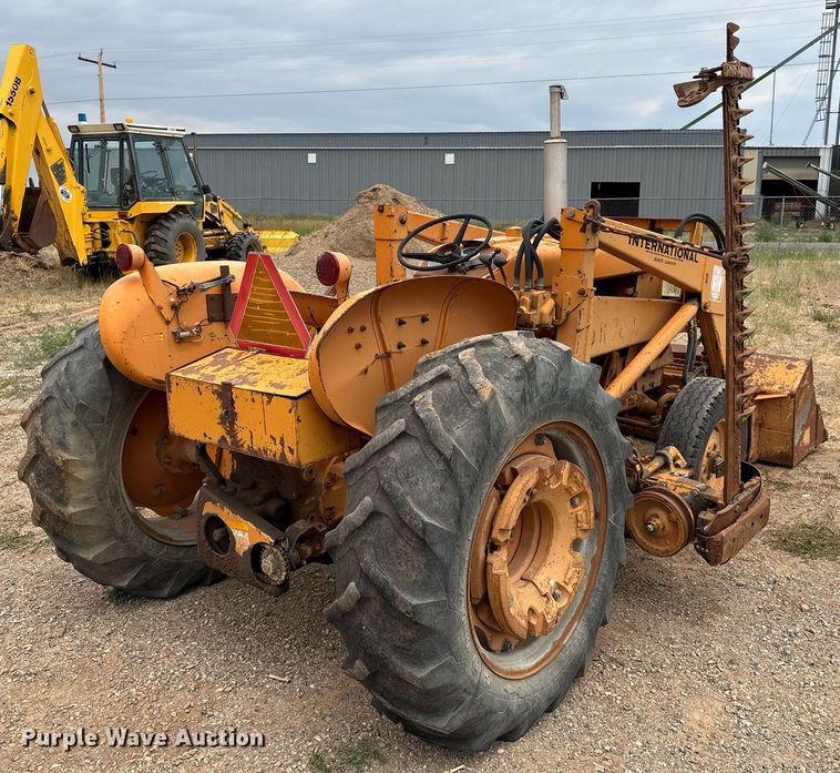 image for item DX8034 International Harvester 504 tractor
