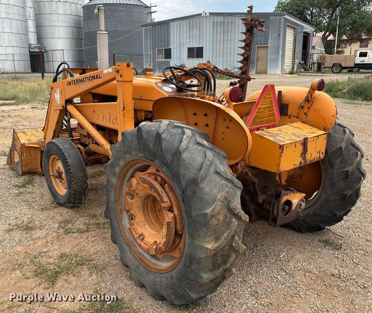 image for item DX8034 International Harvester 504 tractor