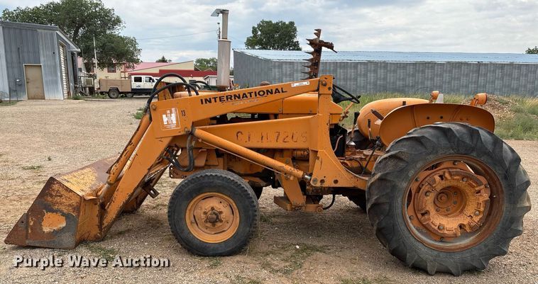 image for item DX8034 International Harvester 504 tractor