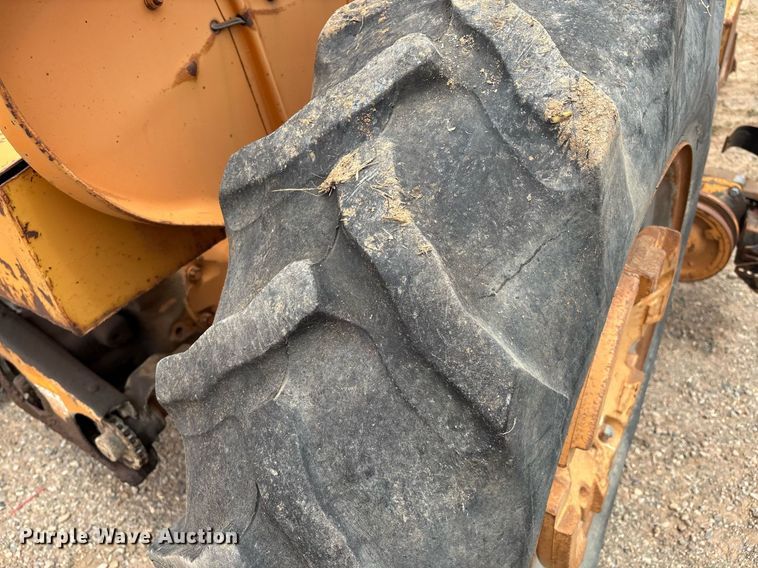 image for item DX8034 International Harvester 504 tractor