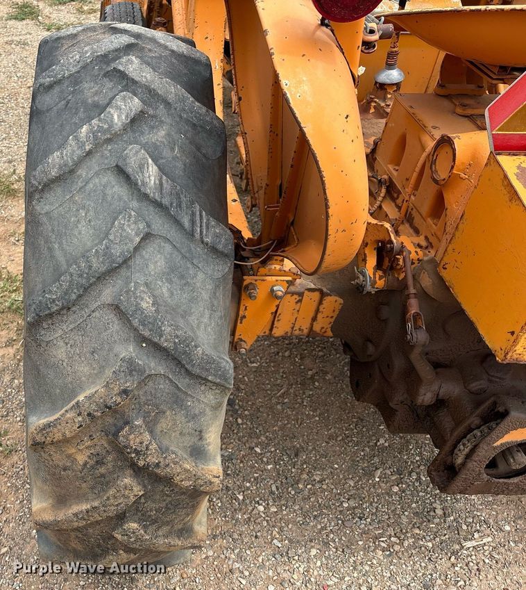 image for item DX8034 International Harvester 504 tractor