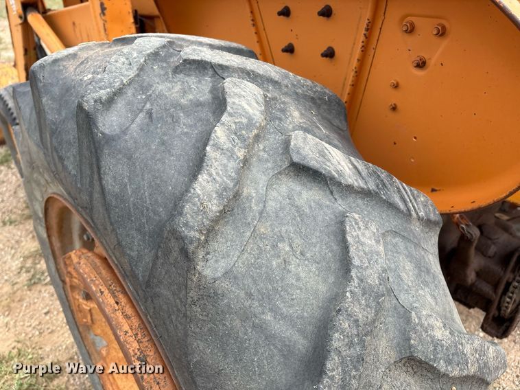 image for item DX8034 International Harvester 504 tractor