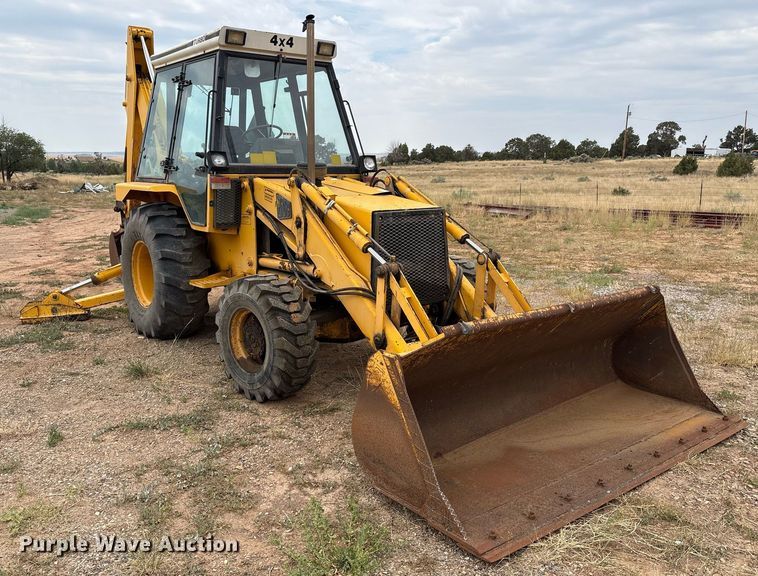 RETROEXCAVADORA JCB 1550B