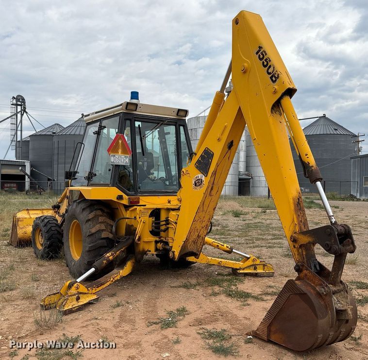 image for item DX8035 JCB 1550B backhoe