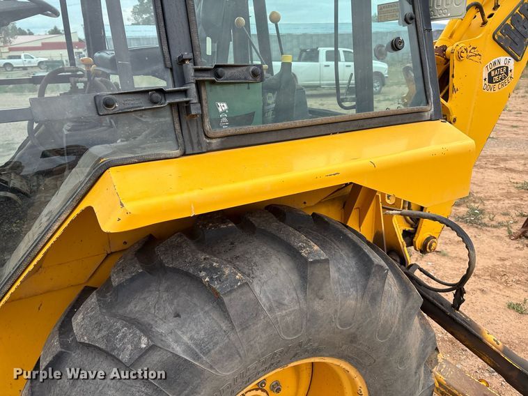 image for item DX8035 JCB 1550B backhoe