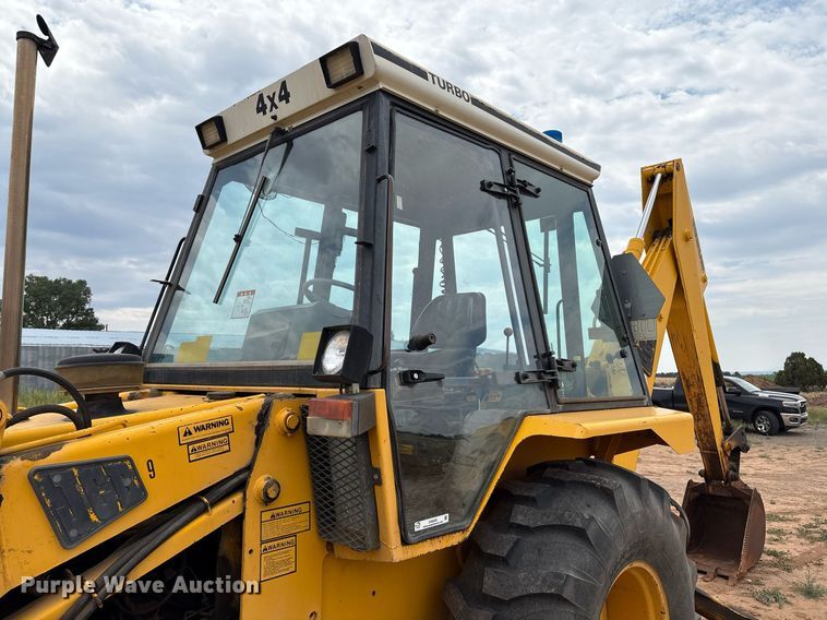 image for item DX8035 JCB 1550B backhoe