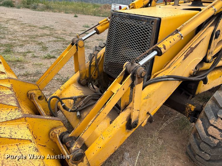 image for item DX8035 JCB 1550B backhoe