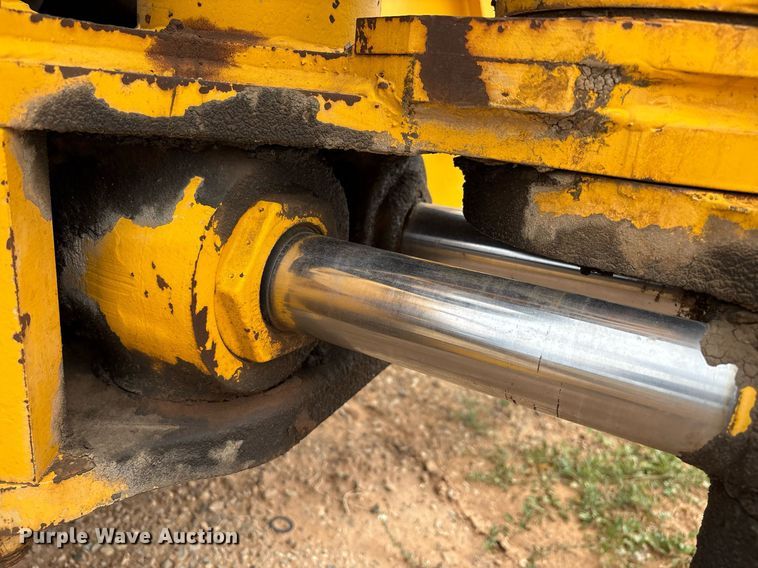 image for item DX8035 JCB 1550B backhoe