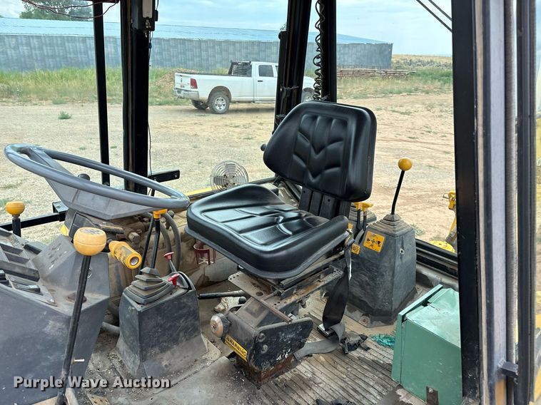 image for item DX8035 JCB 1550B backhoe