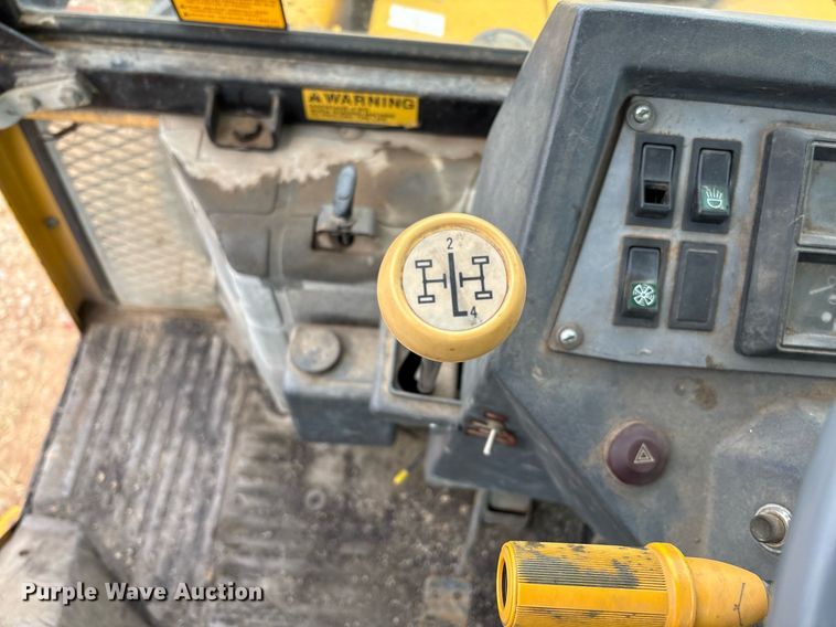 image for item DX8035 JCB 1550B backhoe