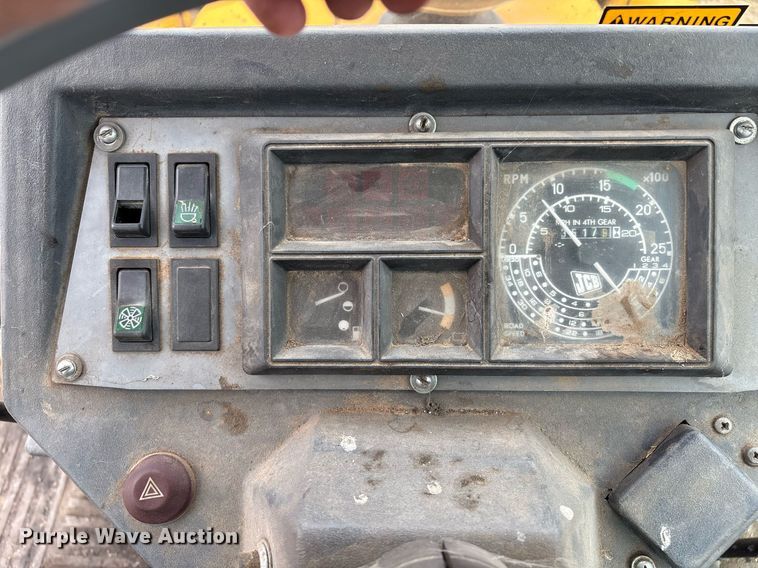 image for item DX8035 JCB 1550B backhoe