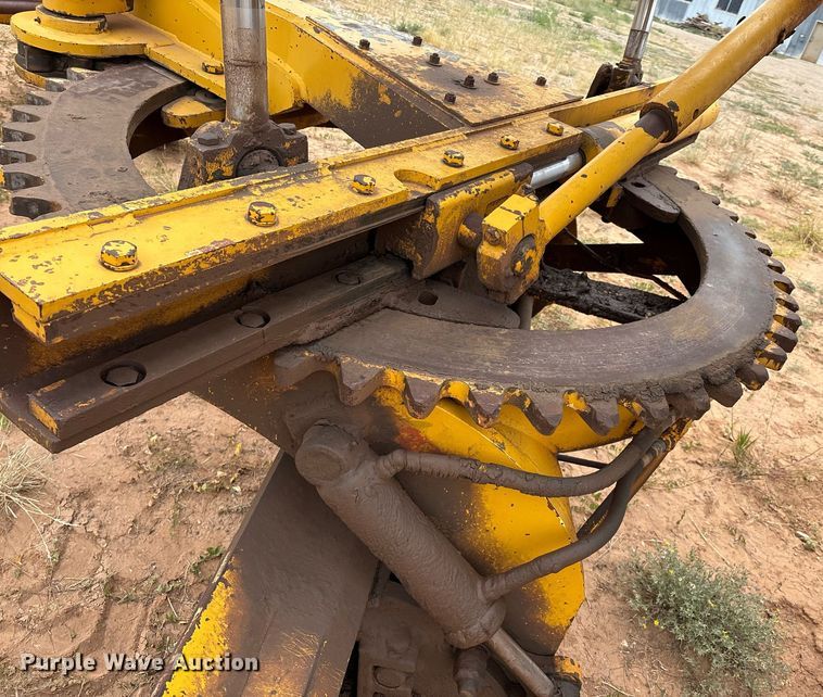 image for item DX8036 1978 Champion 720A motor grader