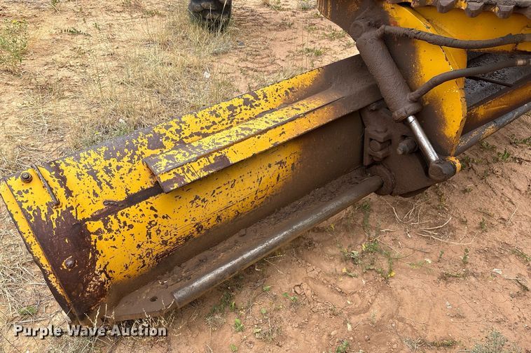 image for item DX8036 1978 Champion 720A motor grader