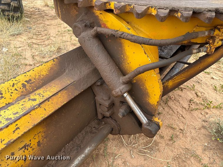 image for item DX8036 1978 Champion 720A motor grader