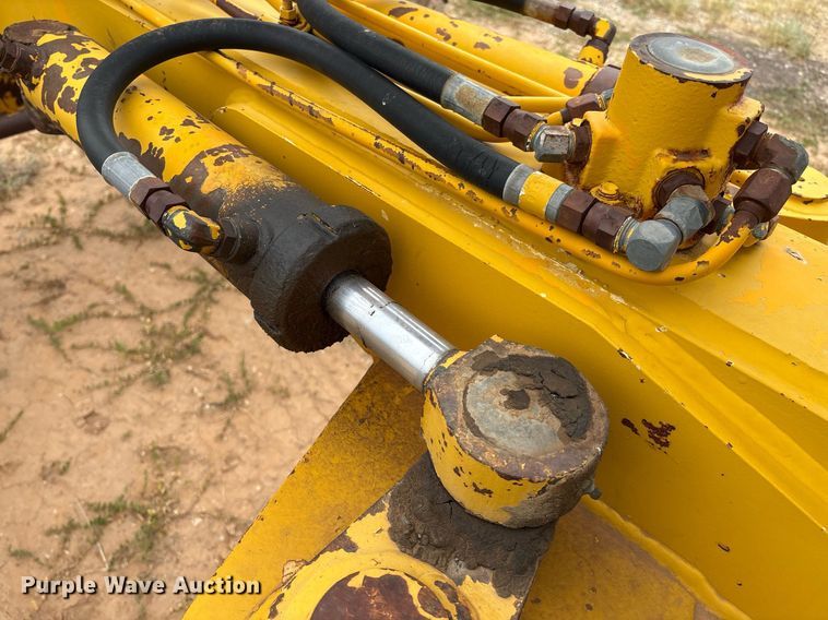 image for item DX8036 1978 Champion 720A motor grader