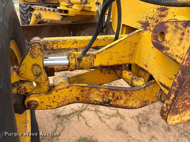image for item DX8036 1978 Champion 720A motor grader