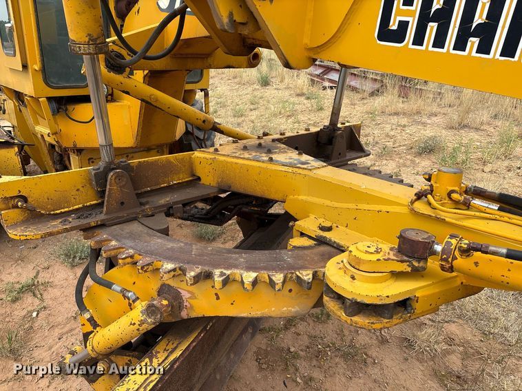 image for item DX8036 1978 Champion 720A motor grader