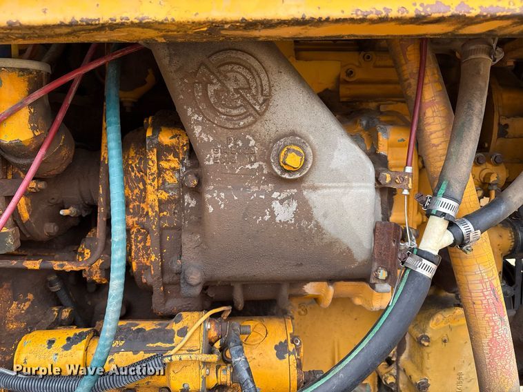 image for item DX8036 1978 Champion 720A motor grader