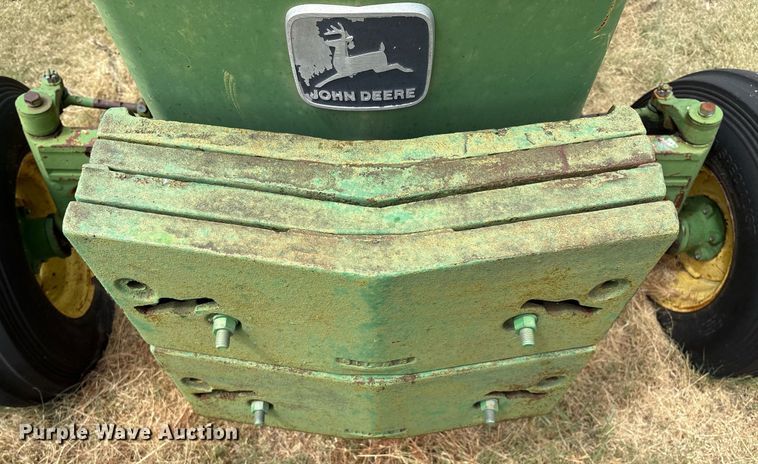 image for item DX8048 John Deere 2840 tractor