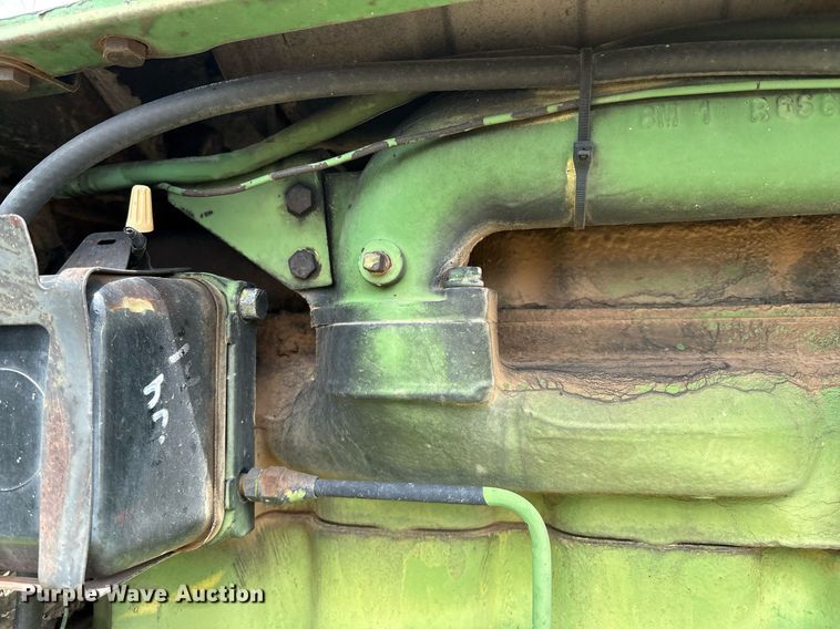 image for item DX8048 John Deere 2840 tractor