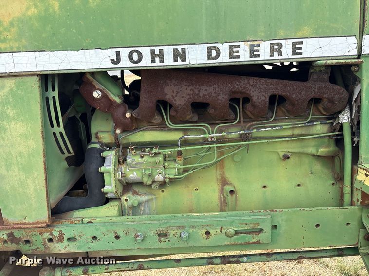 image for item DX8048 John Deere 2840 tractor