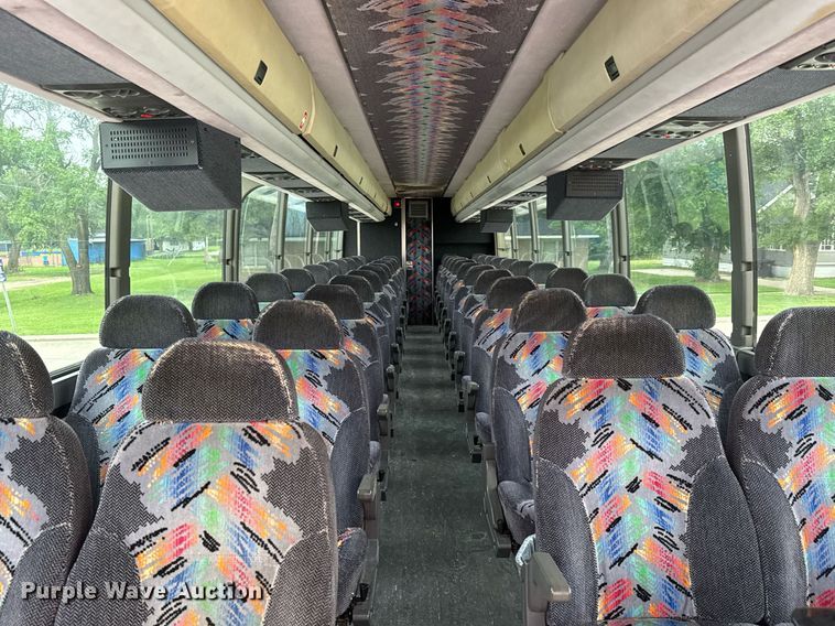 image for item DY0170 2000 Prevost H3 coach bus