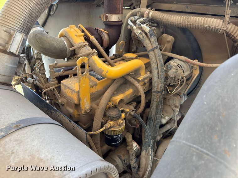 image for item DY0337 2004 Johnston 3000 street sweeper