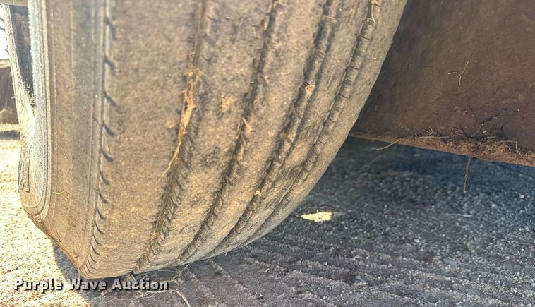 image for item DY0337 2004 Johnston 3000 street sweeper