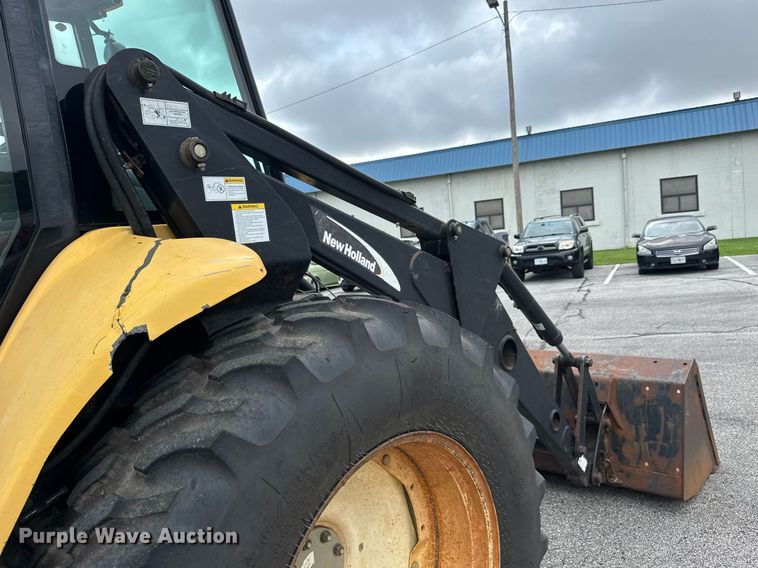 image for item DY0338 2006 New Holland TV145 4WD bi-directional tractor