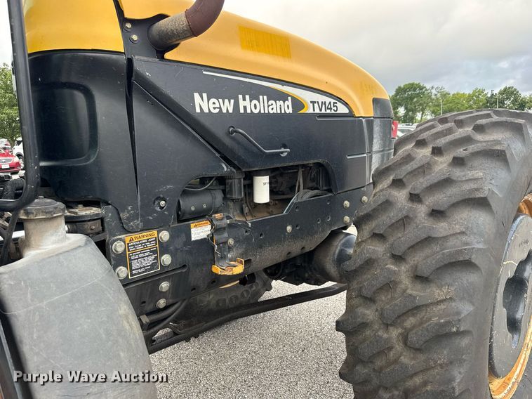 image for item DY0338 2006 New Holland TV145 4WD bi-directional tractor