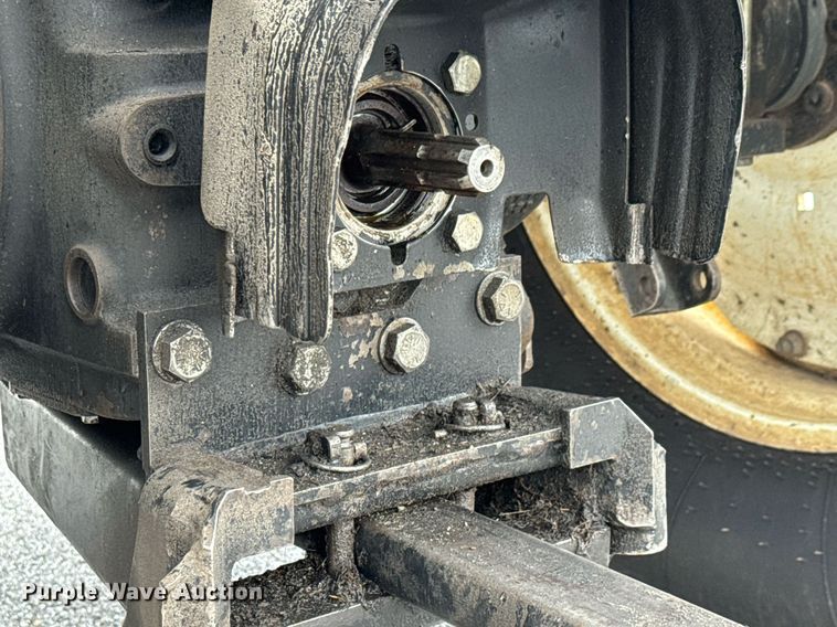 image for item DY0338 2006 New Holland TV145 4WD bi-directional tractor