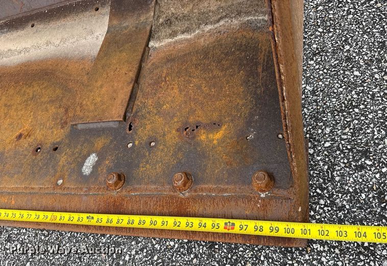 image for item DY0338 2006 New Holland TV145 4WD bi-directional tractor