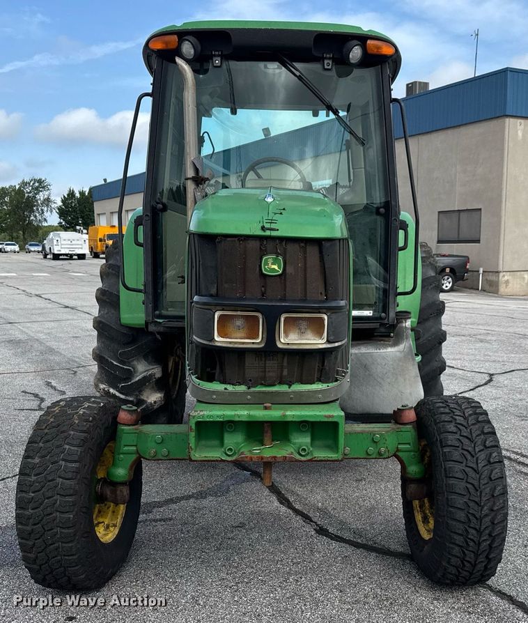 image for item DY0339 2009 John Deere 6330 tractor