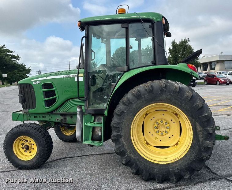 image for item DY0339 2009 John Deere 6330 tractor