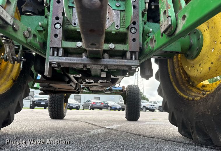 image for item DY0339 2009 John Deere 6330 tractor